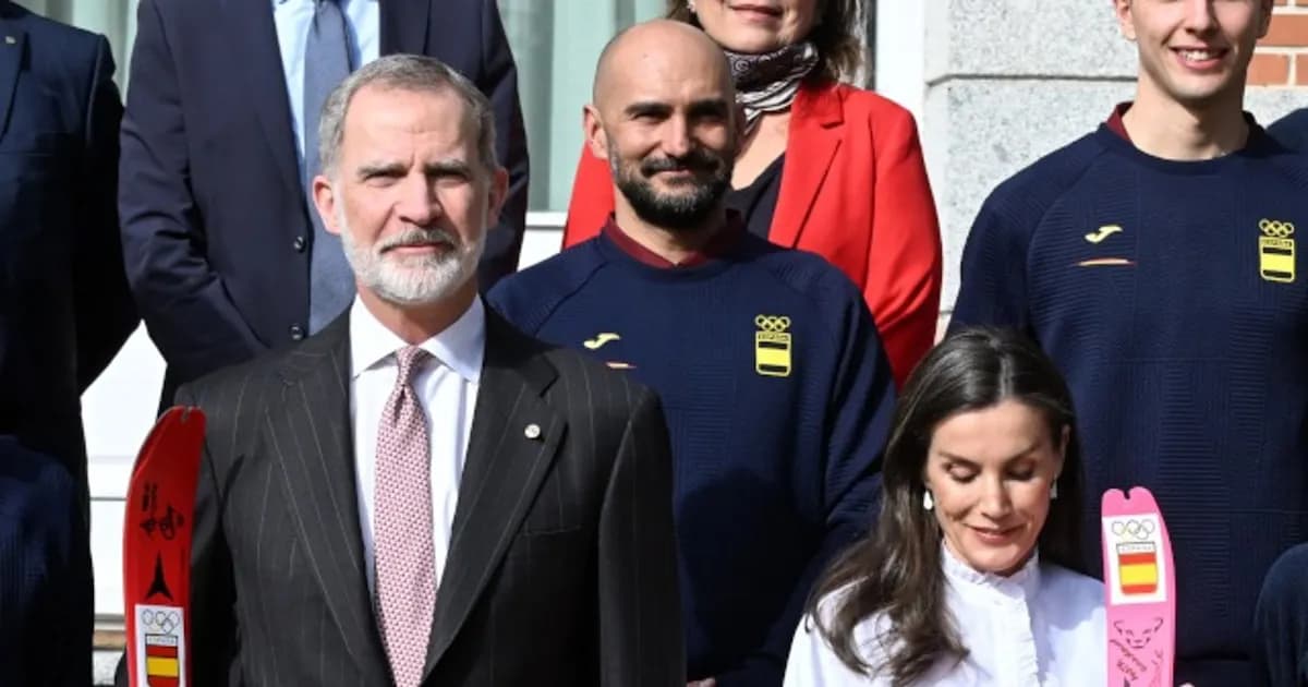 Los Reyes de España celebran el éxito de los deportistas olímpicos en un encuentro especial