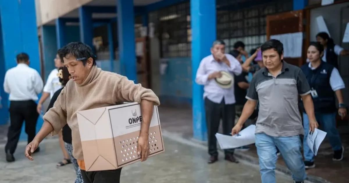 Perú en vilo: más de 1.500 actas en juego que definirán el balotaje presidencial