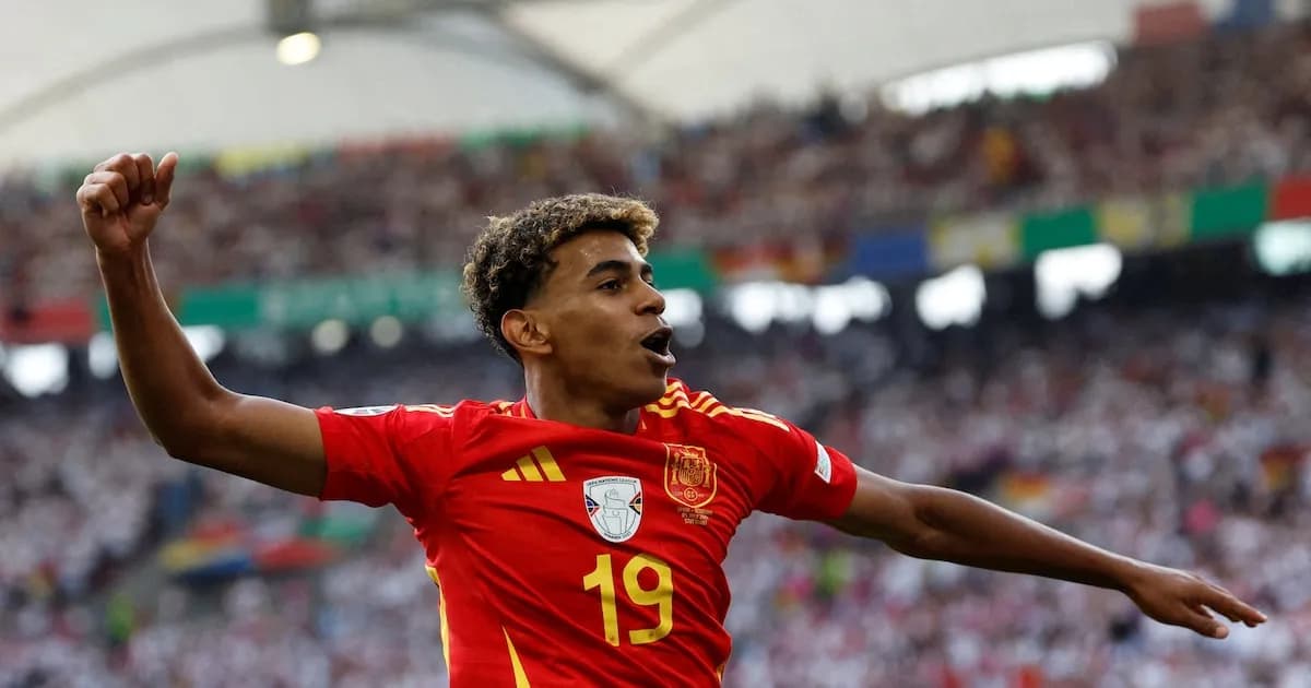 Lamine Yamal, la joven promesa del fútbol, tiene su estatua en Berlín
