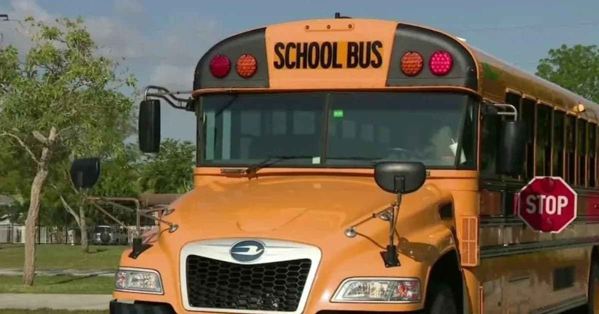 Broward implementa cámaras en autobuses escolares: una medida de seguridad con impacto económico