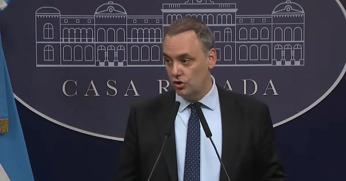 Manuel Adorni revela su declaración jurada y genera controversia por discrepancias patrimoniales