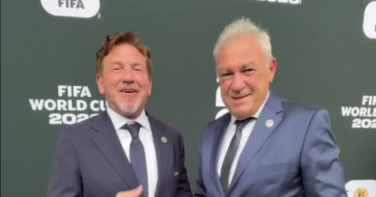 Nery Pumpido fue homenajeado en el Estadio Azteca a 40 años del campeonato mundial argentino