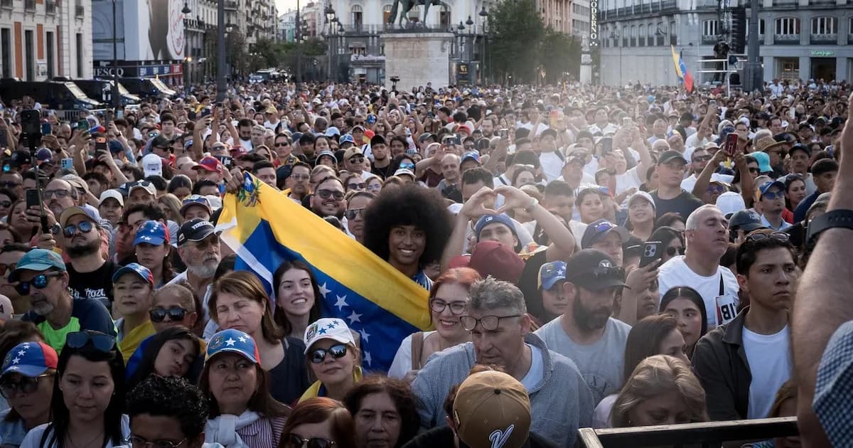España suspende residencias humanitarias para venezolanos con nuevo reglamento migratorio