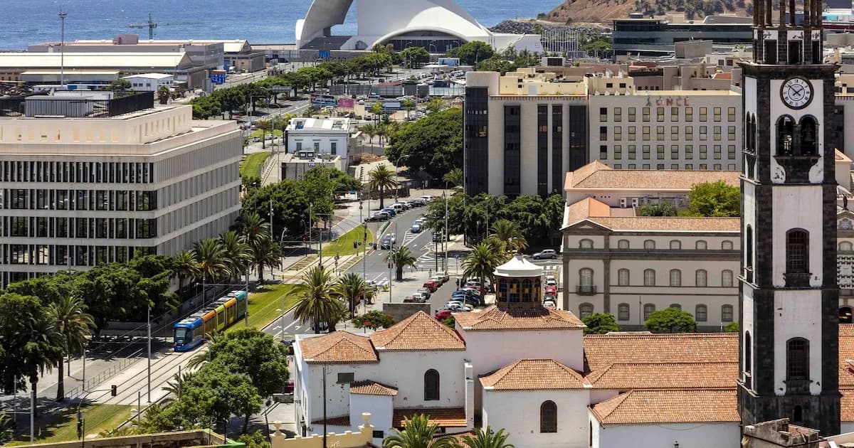 La llegada del Papa León XIV: música y fervor en Santa Cruz de Tenerife