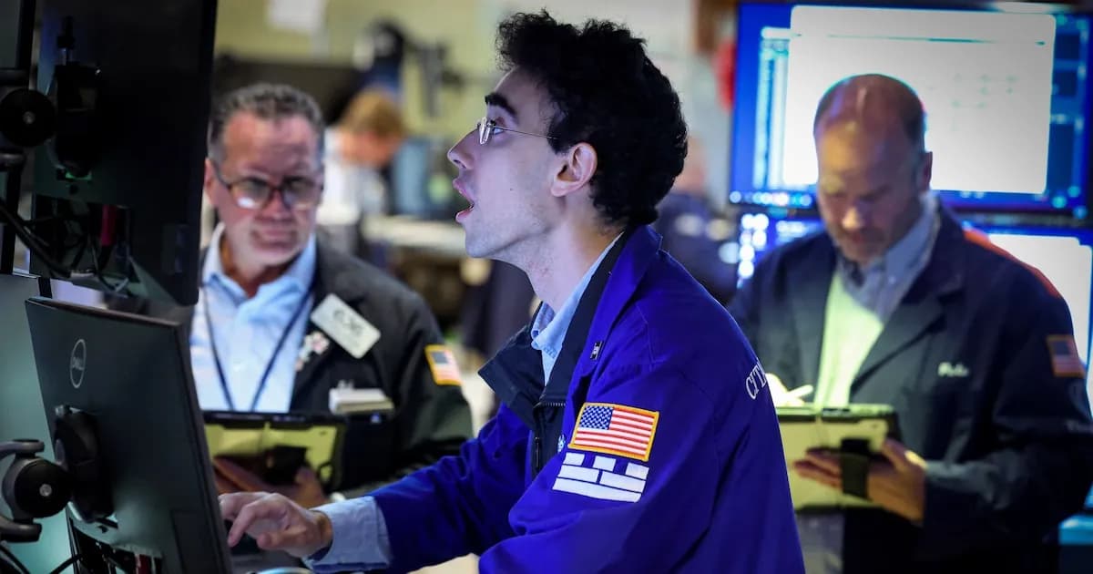 Récord en el mercado: Acciones argentinas se disparan hasta 18% y riesgo país alcanza mínimo histórico