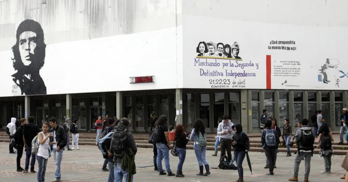 Docentes de la Universidad Nacional instan a respetar fallo judicial sobre nuevo rector
