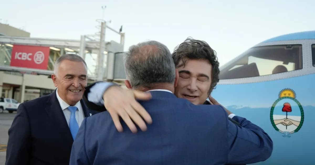 Milei regresa al interior con actos patrios en Rosario y Tucumán en medio de tensiones políticas