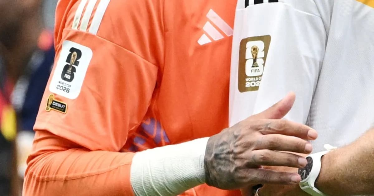 Messi y Dibu Martínez lucirán parches especiales en el Mundial 2026