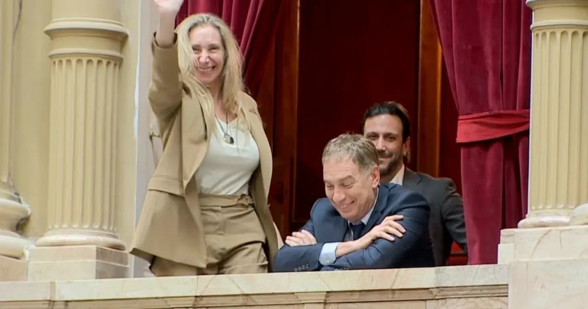 El Gobierno acelera la reforma electoral ante la controversia por Adorni