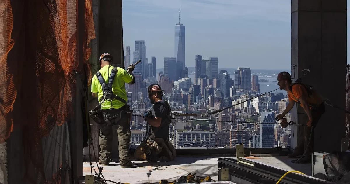 Nueva York refuerza la protección laboral para trabajadores lesionados: implicancias para inmigrantes hispanos