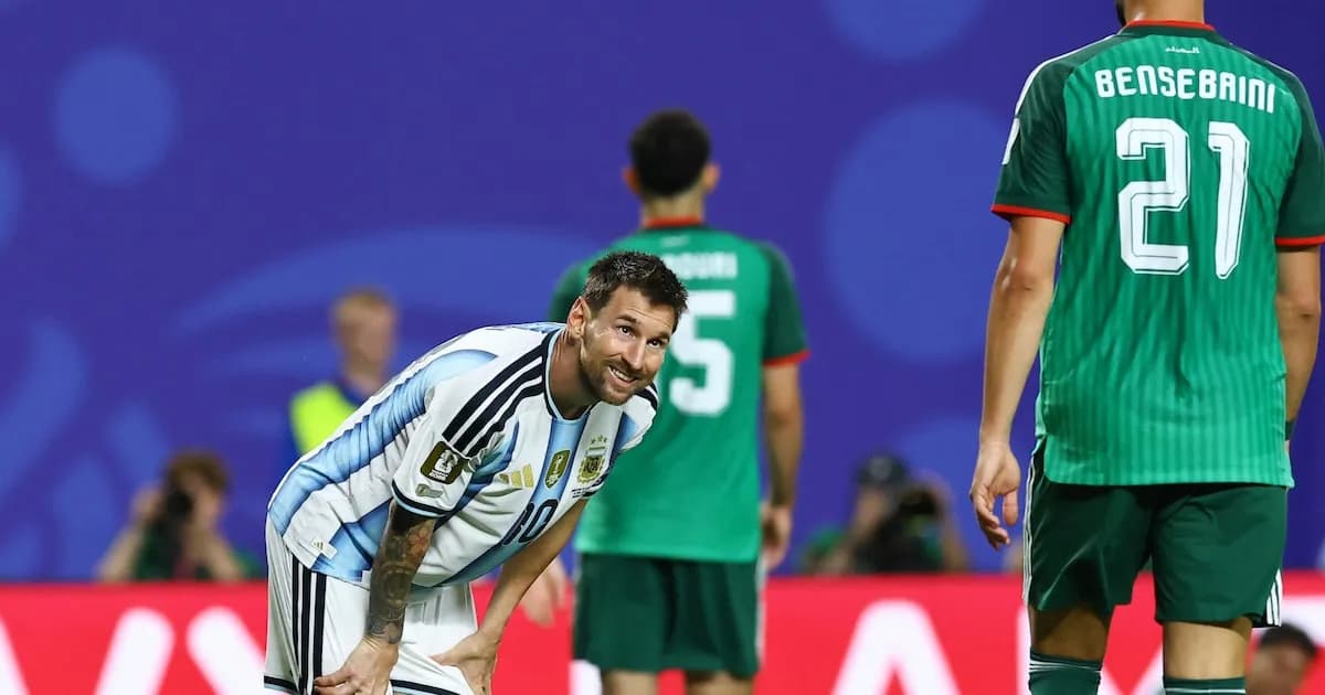 El conmovedor gesto de Messi con la hija de Mahrez tras la victoria en el Mundial