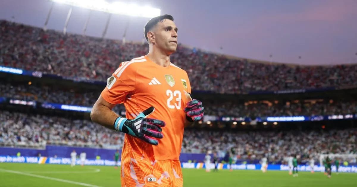 El Dibu Martínez y su camino hacia un récord histórico con la Selección argentina