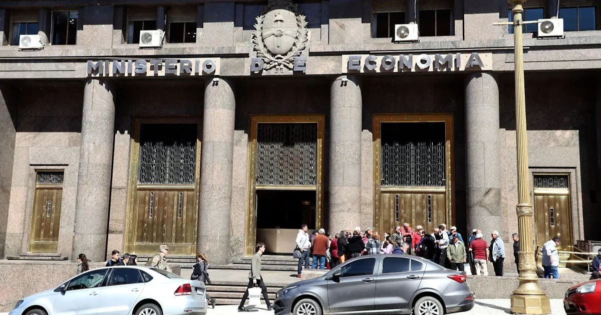 Luis Caputo logra canje de deuda, pero sigue vigente el 80% de los vencimientos