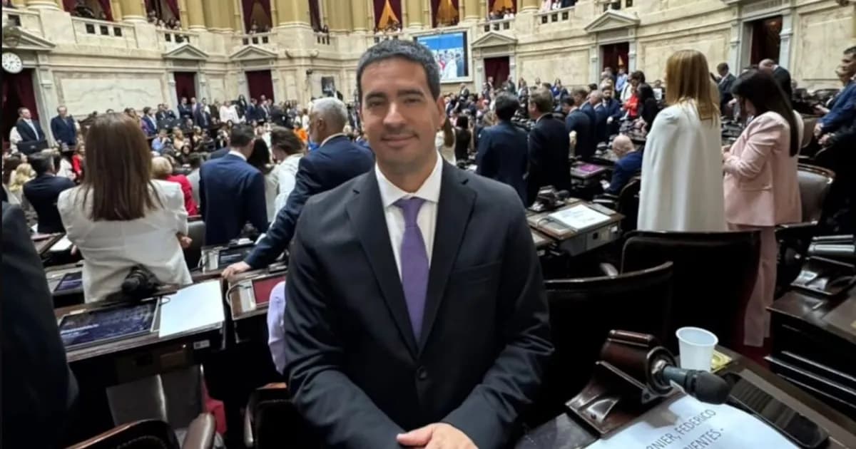 Cambia la comunicación del Gobierno: Adrián Ravier asume como vocero presidencial