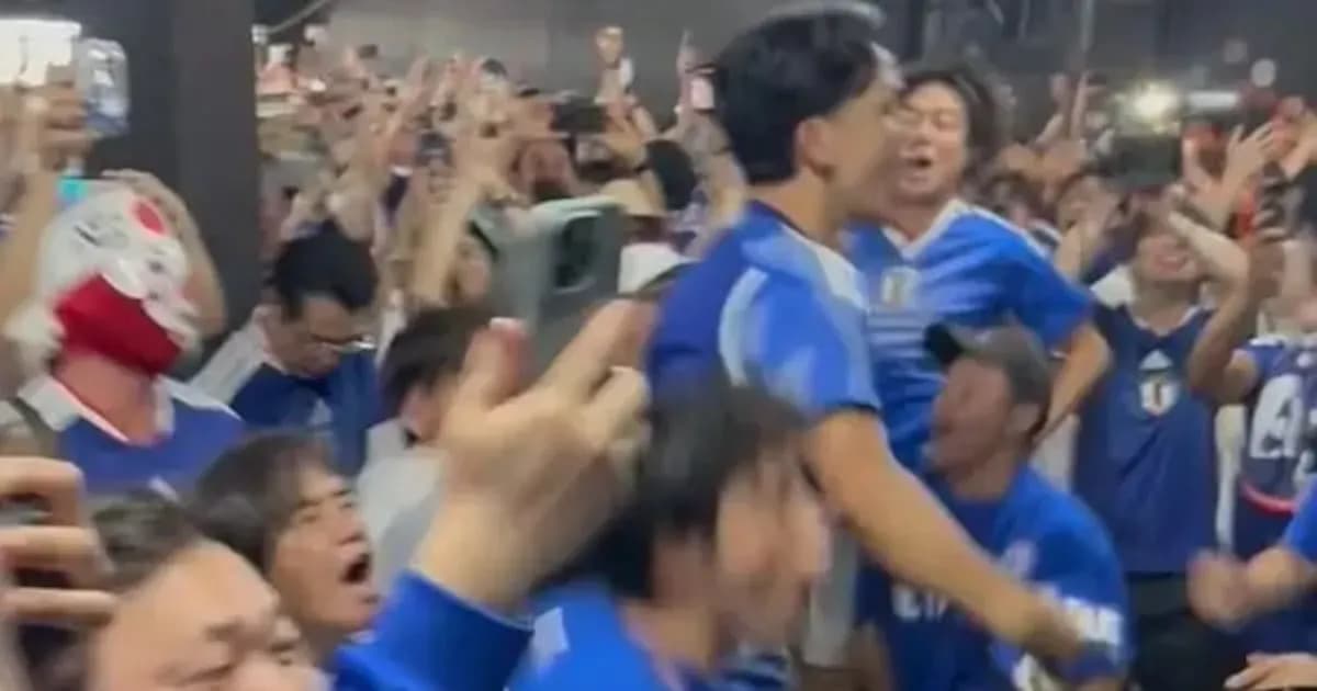La Fusión Cultural en el Mundial: Hinchas Japoneses Bailan Cumbia en Monterrey