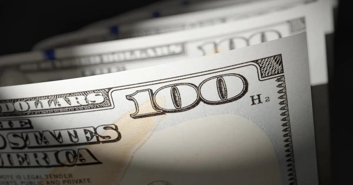 El dólar oficial registra su sexta alza consecutiva y alcanza su mayor valor desde enero