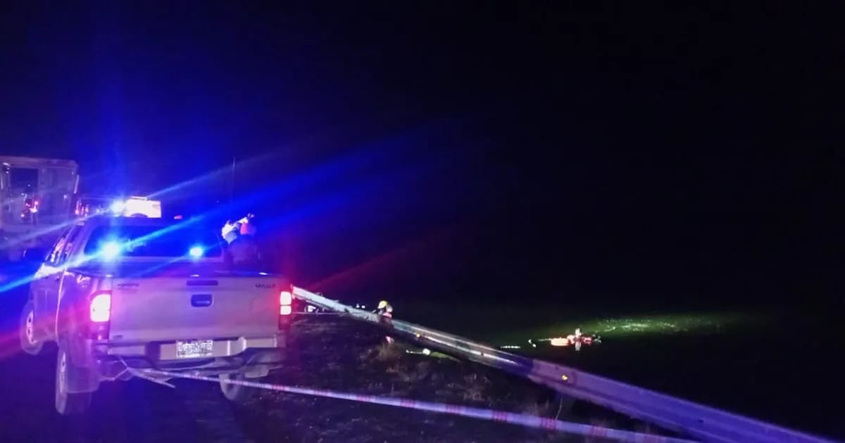 Tragedia en La Pampa: Cuatro mujeres pierden la vida tras caer su camioneta en una laguna
