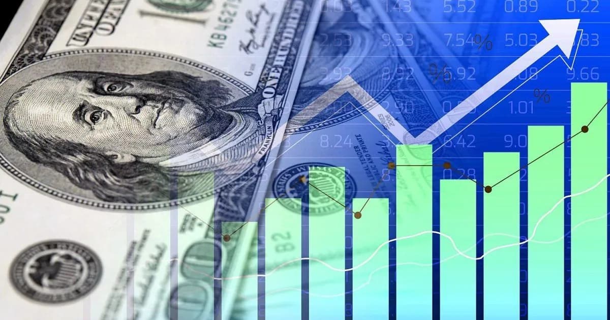 El dólar blue alcanzó su mayor incremento mensual en junio con un alza de $85
