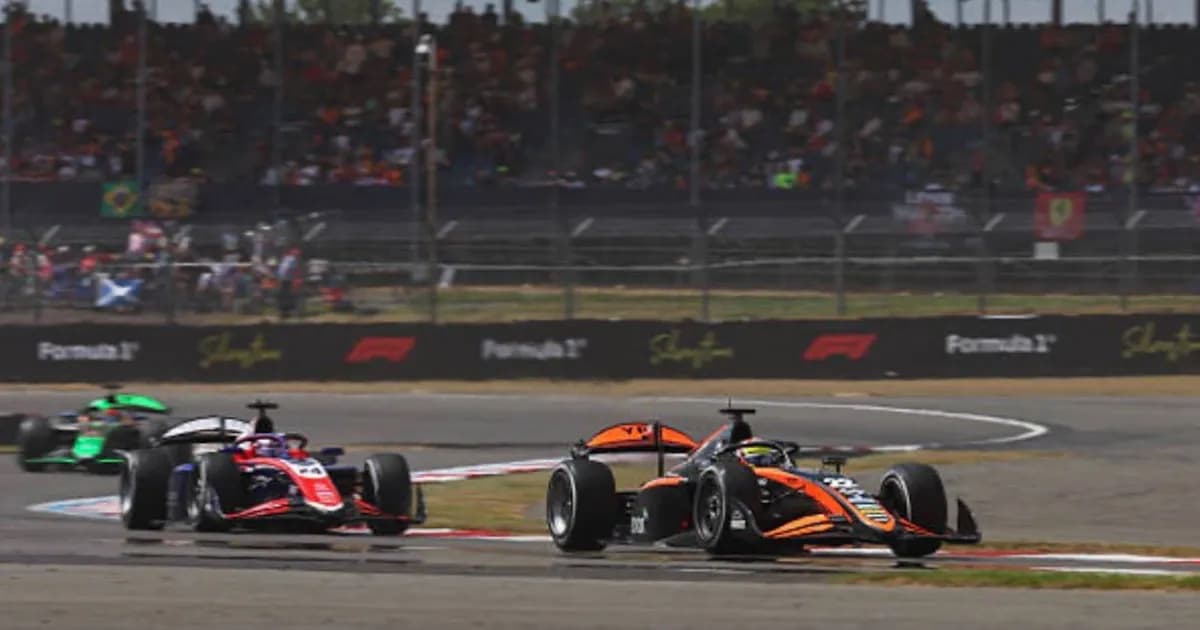 Nico Varrone brilla en Silverstone: una remontada espectacular en Fórmula 2