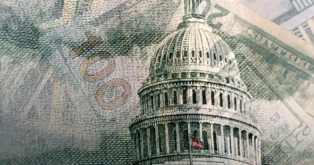 El Dólar en Ascenso: Perspectivas de Fortalecimiento Sostenido