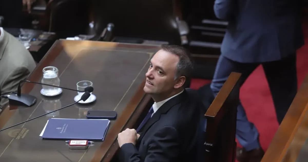 El impacto de la salida de Manuel Adorni en el gabinete nacional