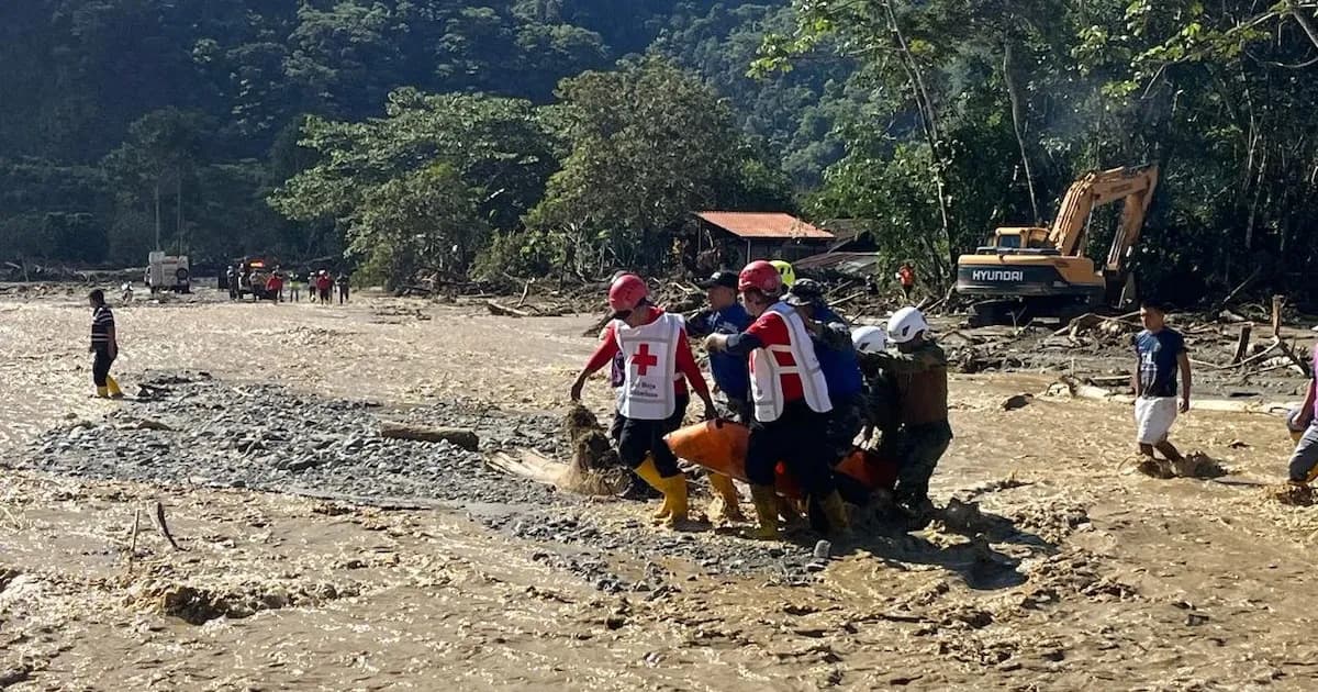 Tragedia en Ecuador: aluvión deja seis muertos y buscan a la gobernadora desaparecida