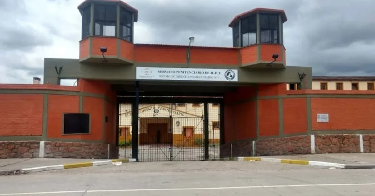 Imputan a preso por incendio en la cárcel de Gorriti que dejó herido a un femicida
