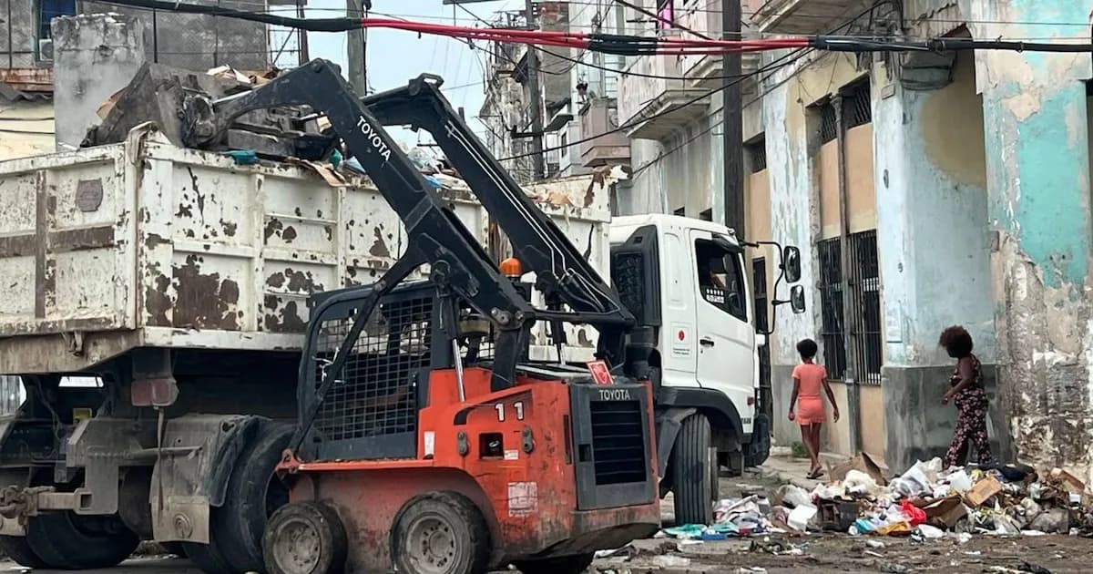 Cuba enfrenta una crisis energética y sanitaria: gas acaparado y basura en las calles de La Habana