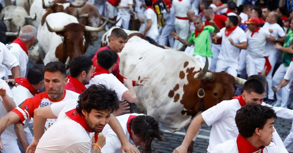 El legado de Hemingway resuena en los Sanfermines a un siglo de 'Fiesta'