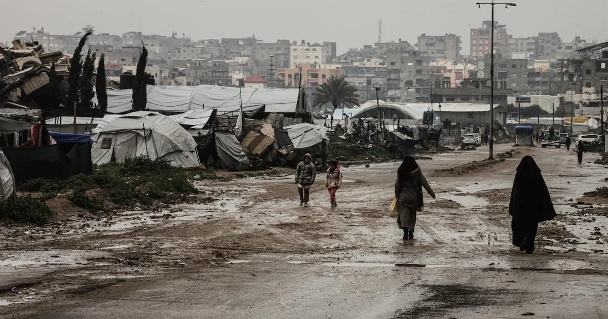 Cuatro palestinos, entre ellos un policía, pierden la vida en ataques israelíes en Gaza