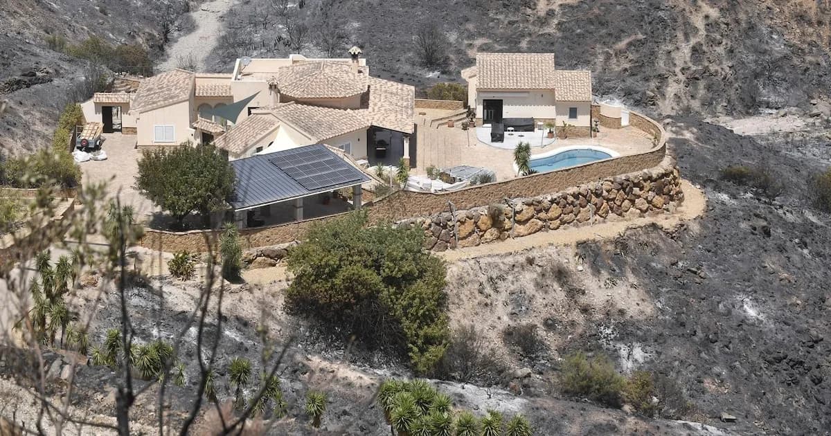 Los Gallardos: Autoridades instan a vecinos a evitar zonas desalojadas tras incendio forestal