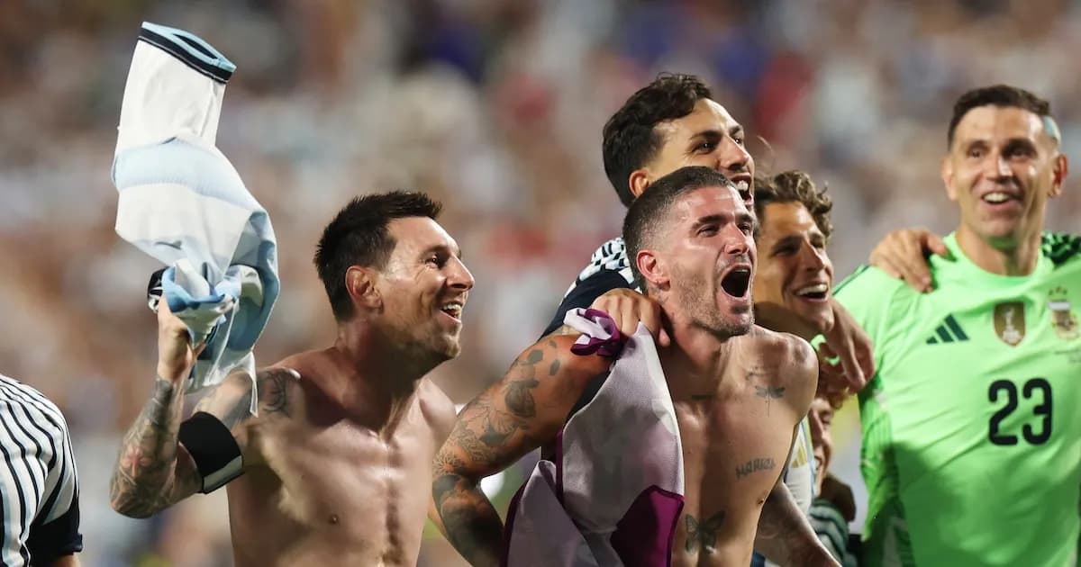 Argentina avanza a semifinales del Mundial: Messi celebra y el equipo muestra su fortaleza