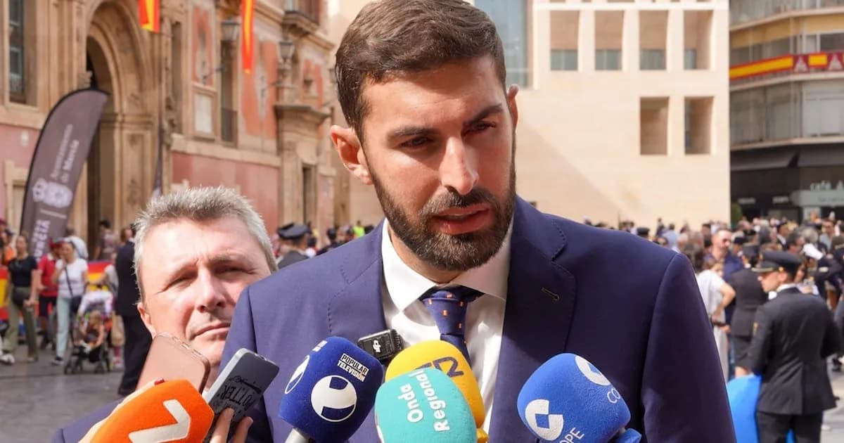 Antelo rechaza dimitir y cuestiona su salida como líder de Vox en Murcia
