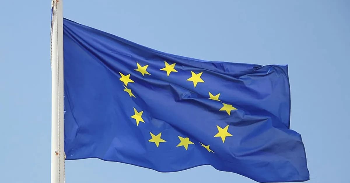 Bruselas aprueba plan de 1.100 millones de euros para impulsar la industria verde en Francia