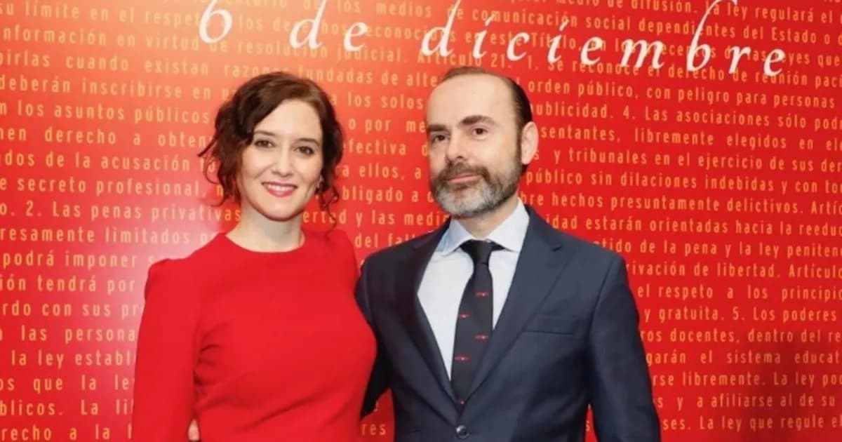 Ayuso otorga contratos a su amigo Antonio Castillo por más de 75 mil euros