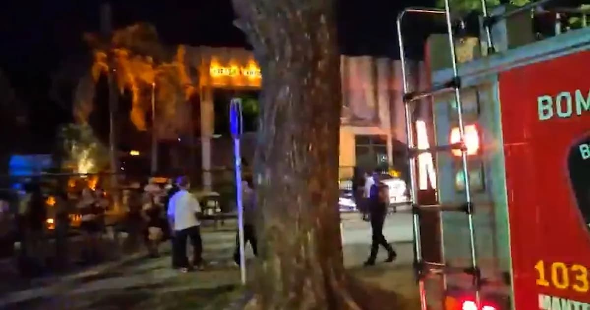 Derrumbe en boliche de Costanera Norte: 9 heridos y 700 evacuados en la madrugada