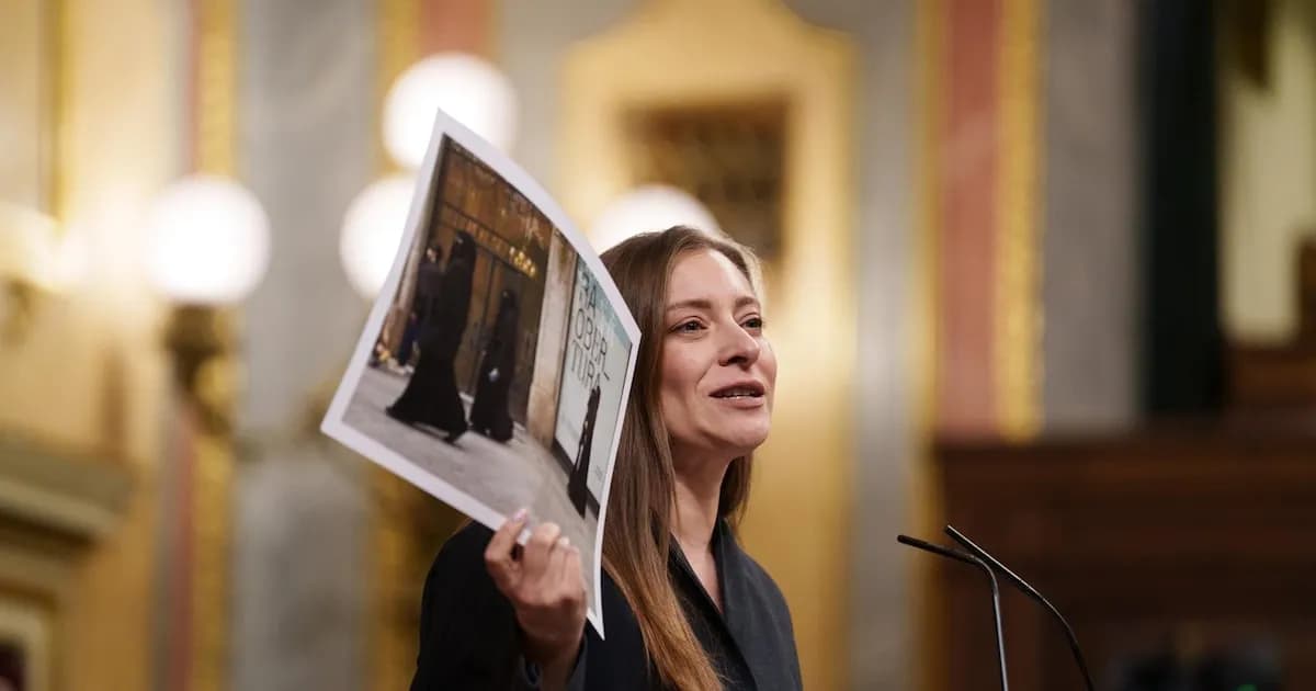 PP presenta proyecto para prohibir el burka con multas de hasta 600 euros