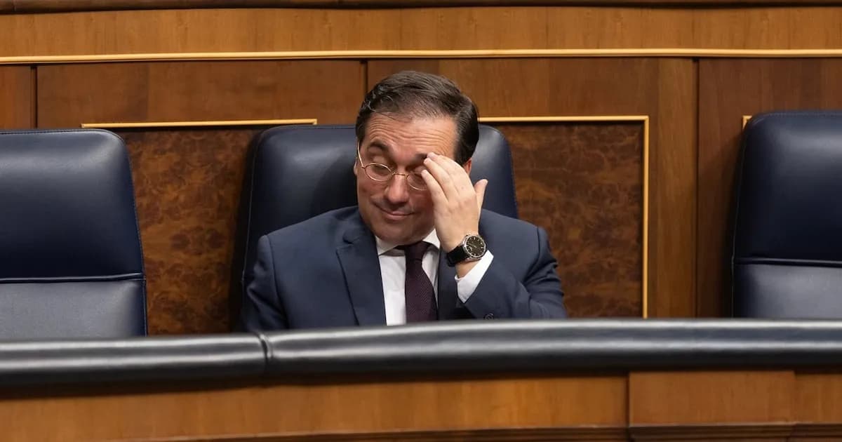 Albares coordina protección de españoles en Oriente Próximo ante escalada militar