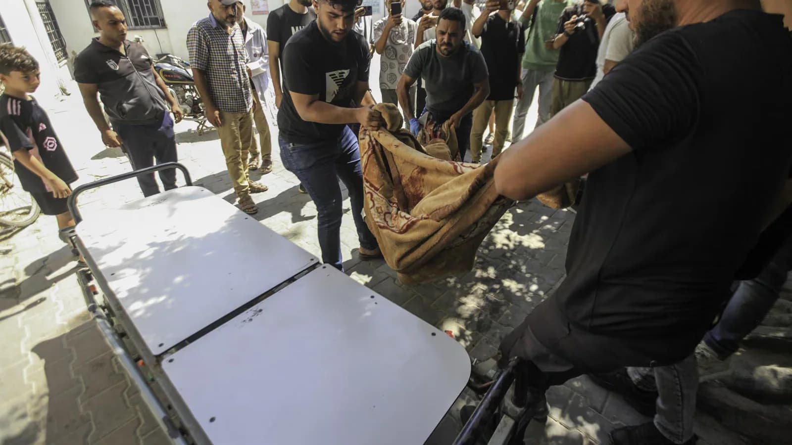 Tres palestinos, incluidos dos niños, murieron en ataques en Gaza