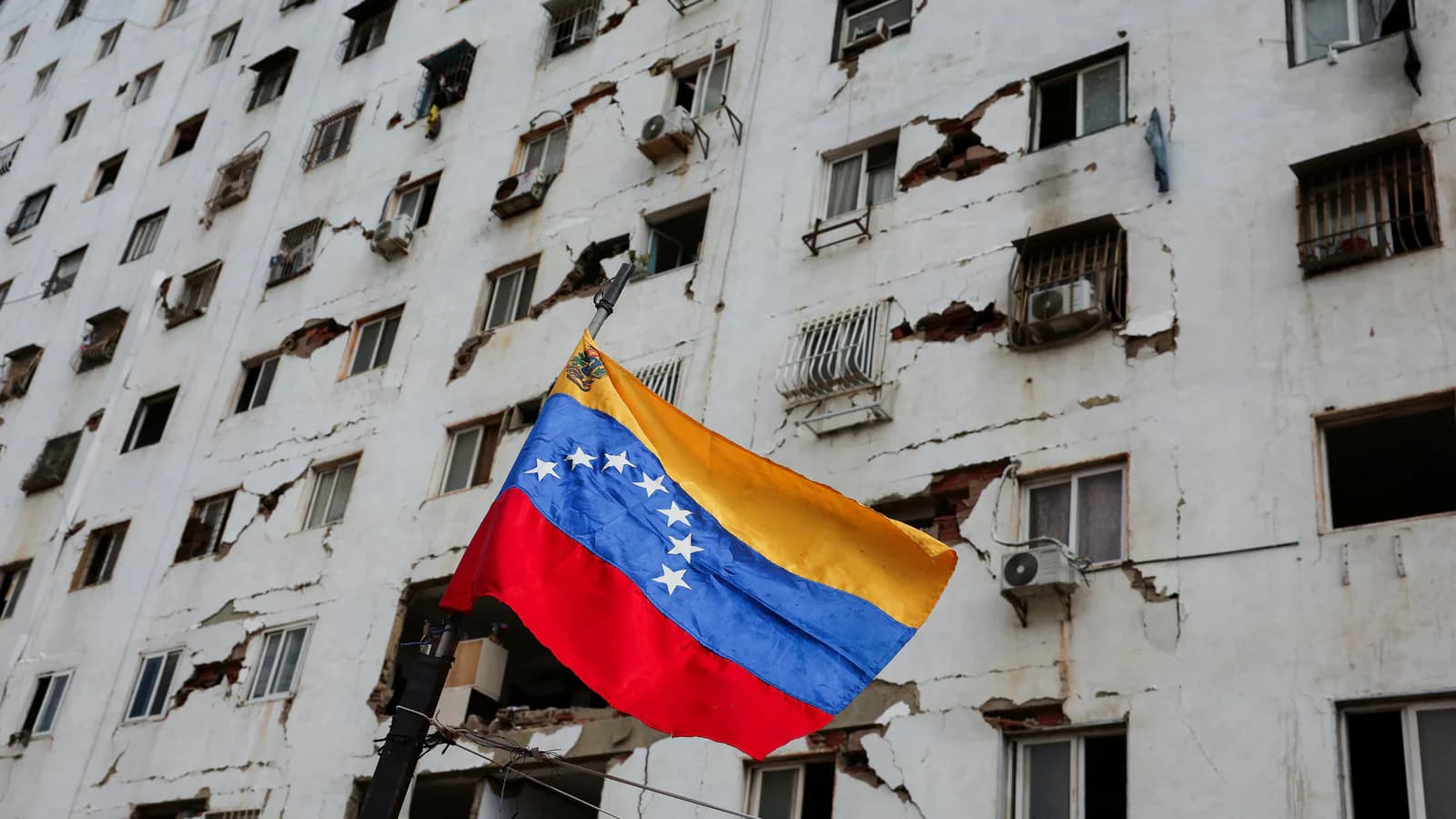 Damnificados de La Guaira denuncian trabas para acceder a créditos hipotecarios