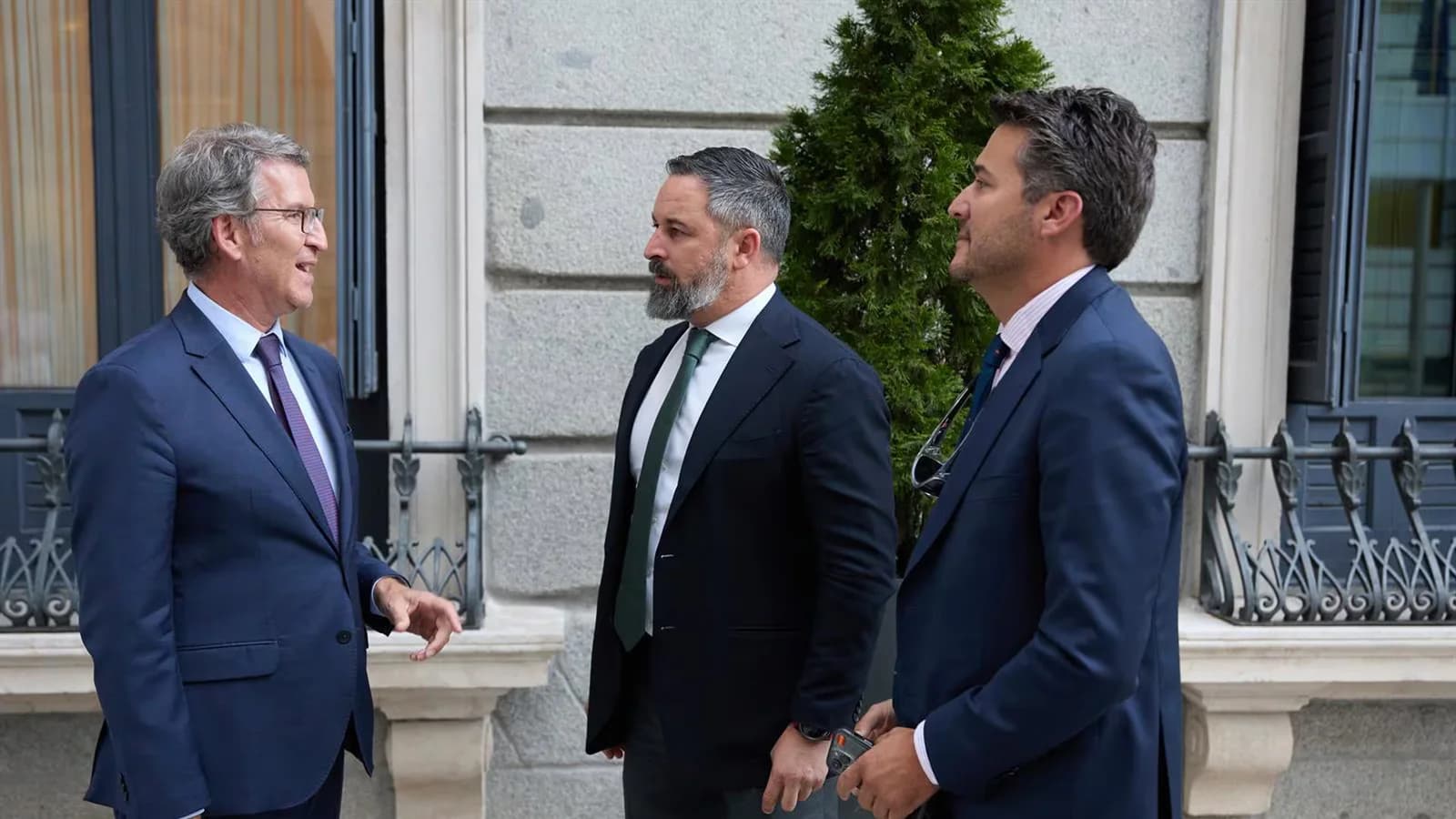 PP y Vox respaldan las concentraciones por Ceuta y Feijóo y Abascal irán a la de Madrid