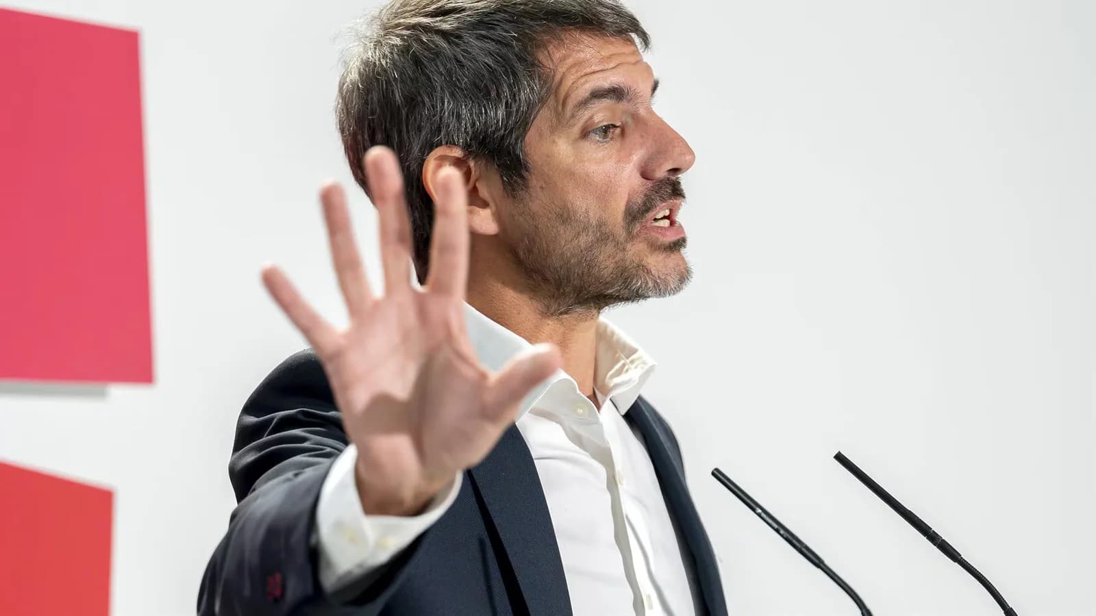 Urtasun considera que la visita del Rey a Ceuta no es una prioridad urgente