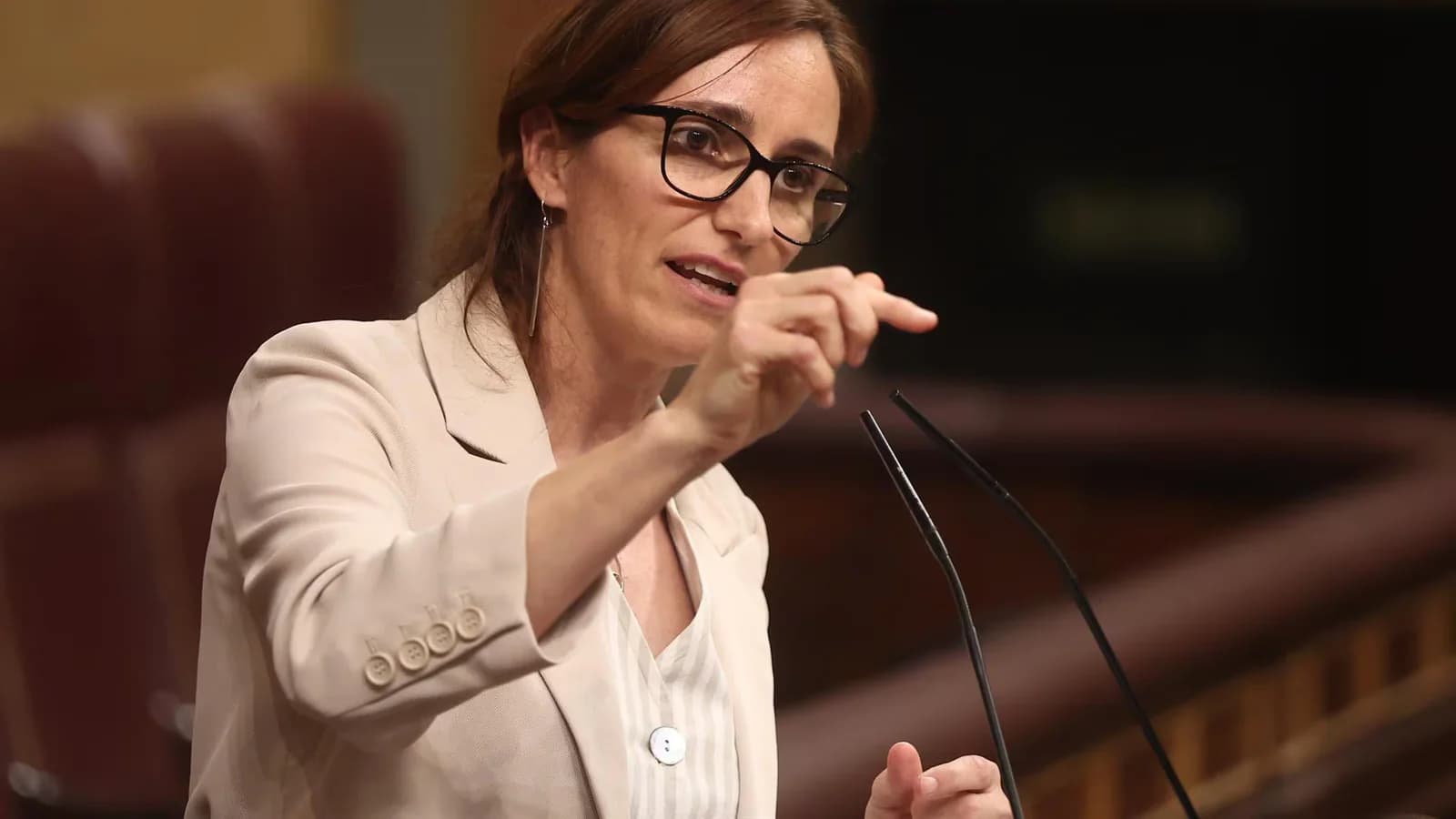 Mónica García descarta un colapso sanitario en Ceuta y admite el sobreesfuerzo del personal