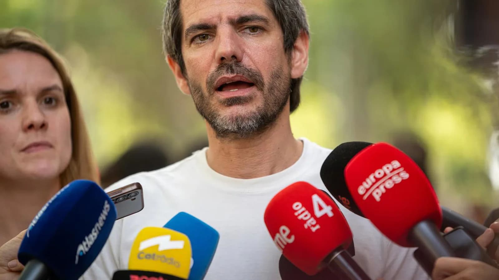 Urtasun pidió la renuncia de Ayuso si no explica la compra de un ático
