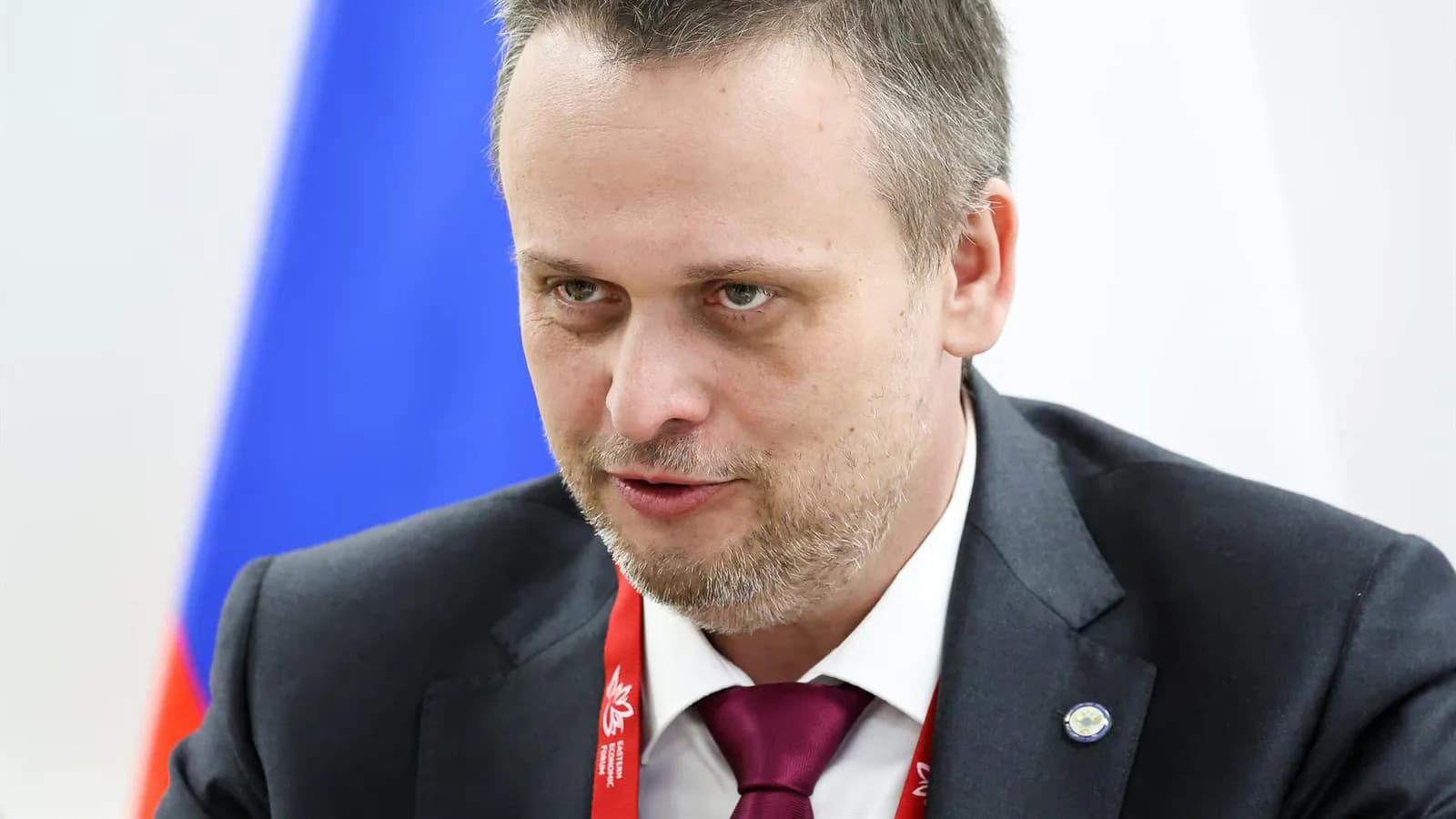 Rusia promete reforzar la seguridad de la aviación civil ante las advertencias de Zelenski