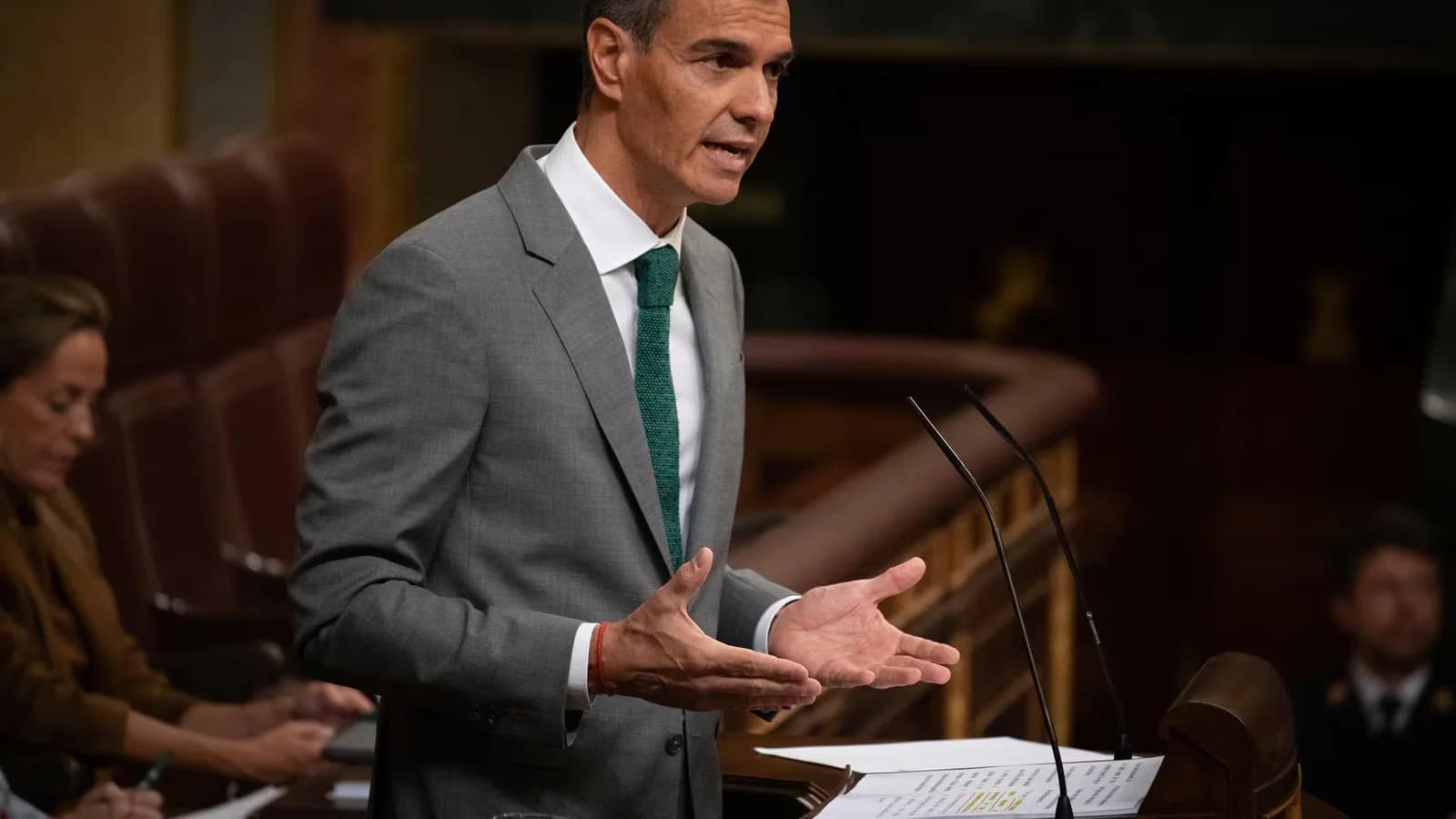 Sánchez prevé retirar de las calles de Ceuta a otros 1.500 migrantes