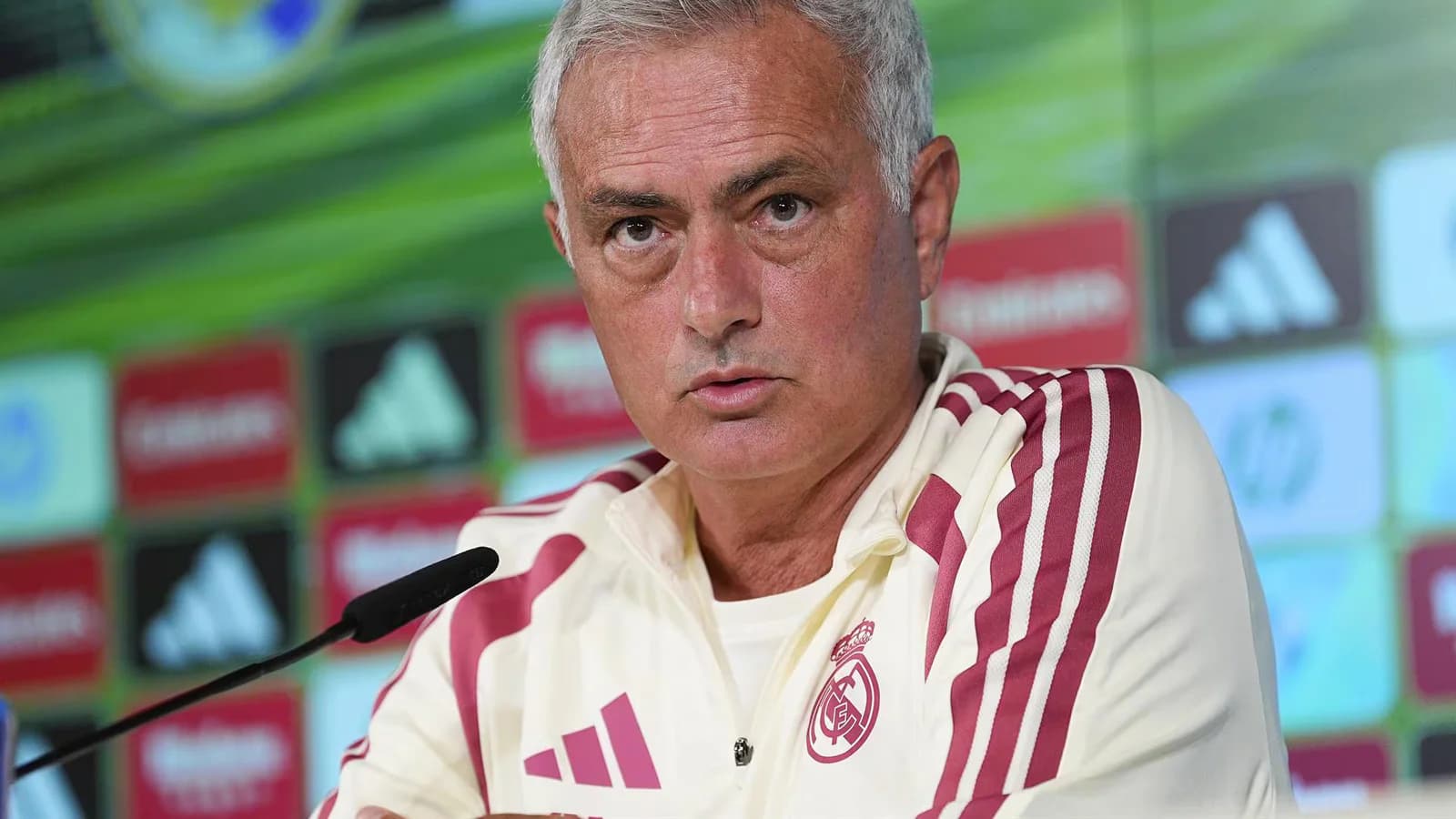 Mourinho confirmó un expediente contra Raúl Asencio y cuestionó su conducta