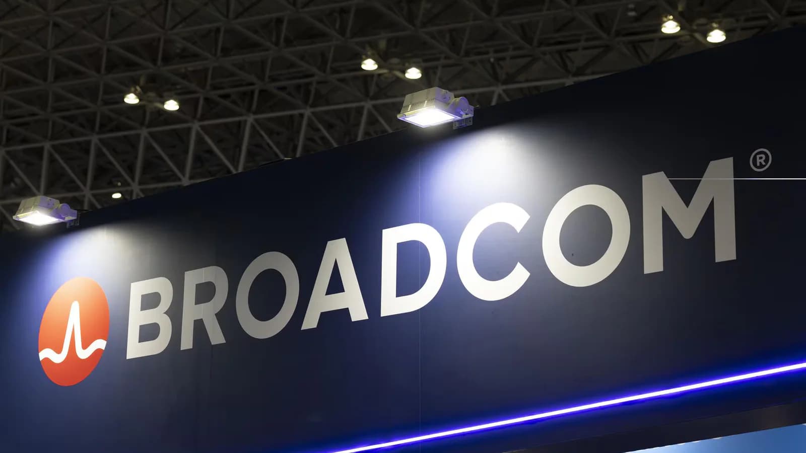 Broadcom elevó un 216% su beneficio trimestral, hasta US$13.088 millones