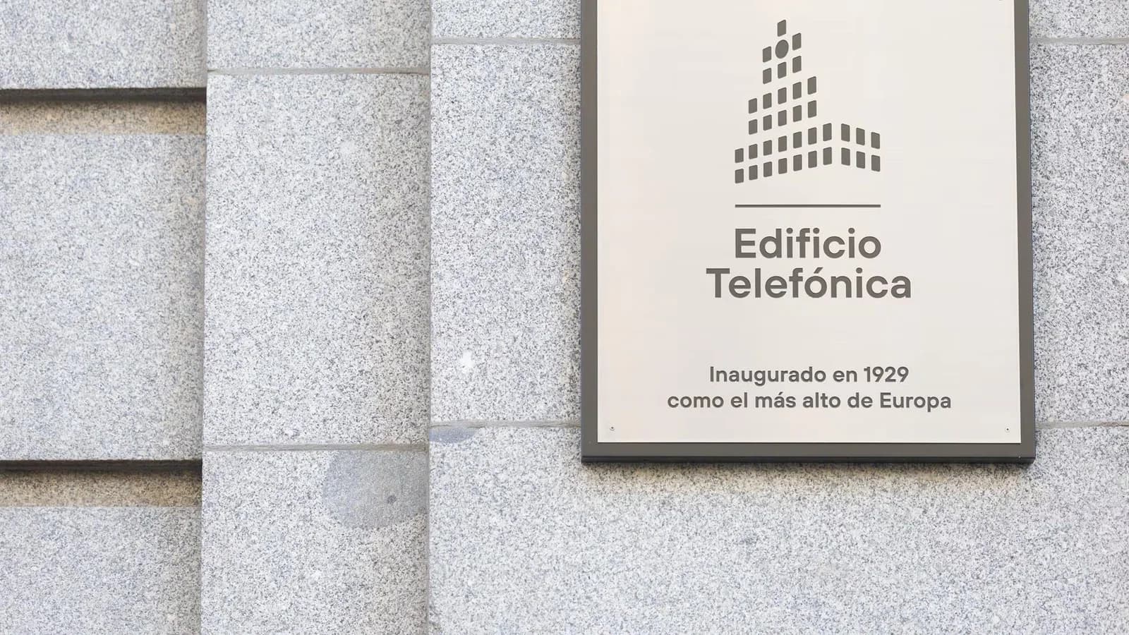 Telefónica mantendrá abiertas su Fundación y la tienda Movistar de Gran Vía 28