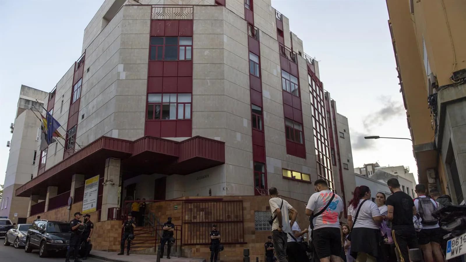 El Juzgado de Ceuta abre una causa por el supuesto reparto de artefactos